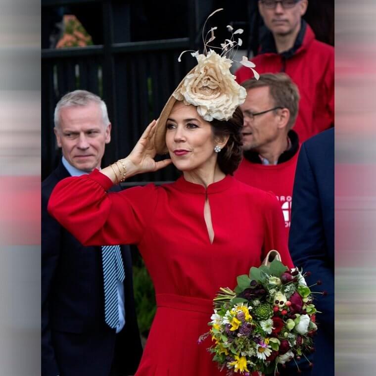 When Princess Mary Got Her Shoe Stuck